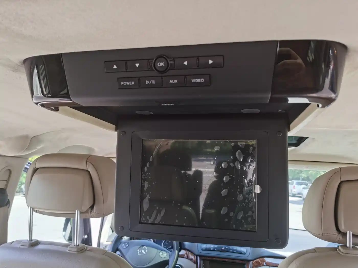 Mercedes-Benz Viano 2013 Model 3.0L Navigation Edition фото 28