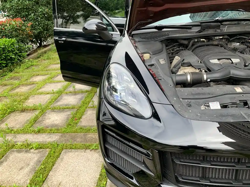 Porsche Cayenne 2011 Cayenne S 4.8L фото 13