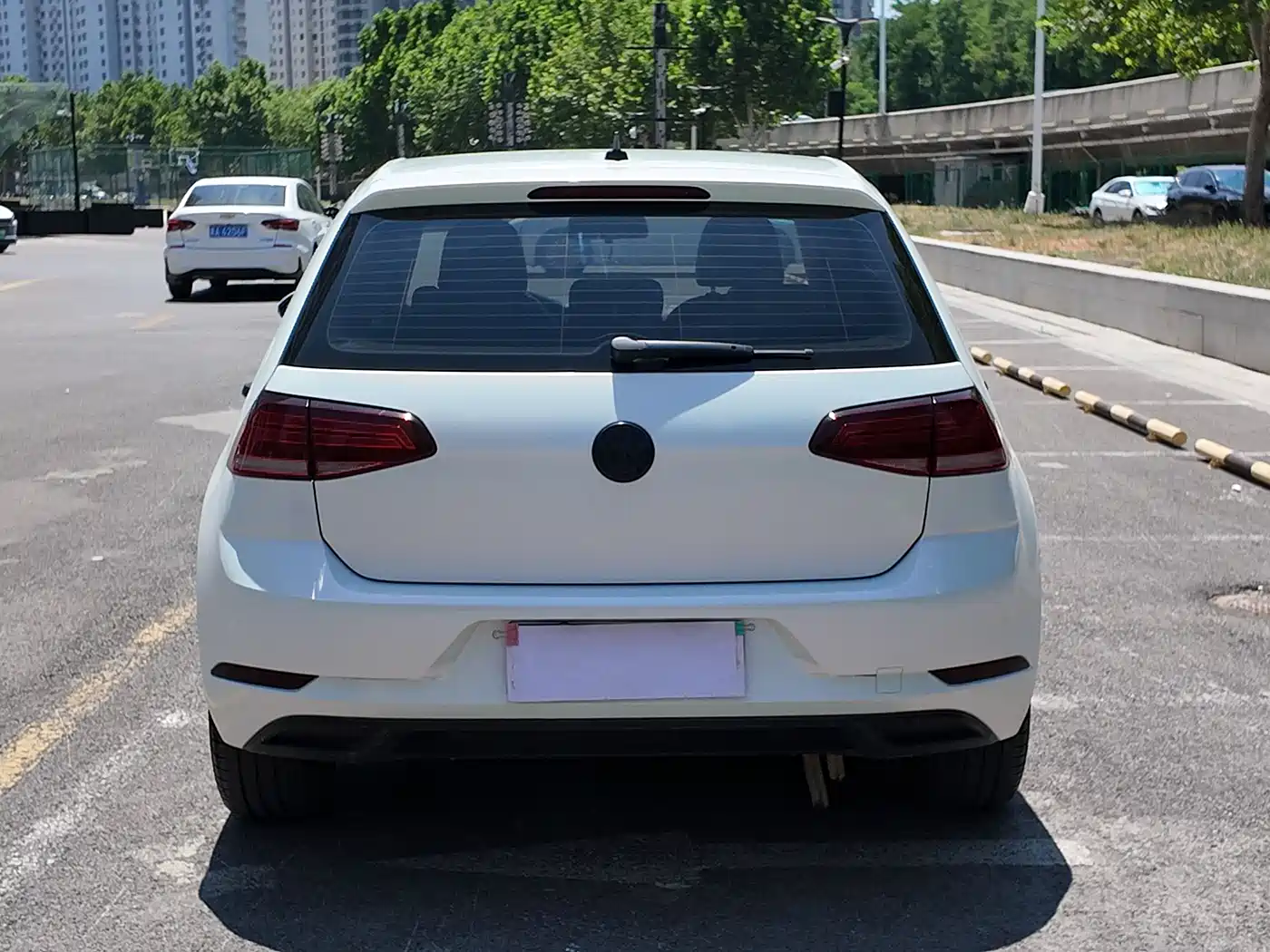 Volkswagen Golf 2019 200TSI DSG Comfort (China V) фото 18