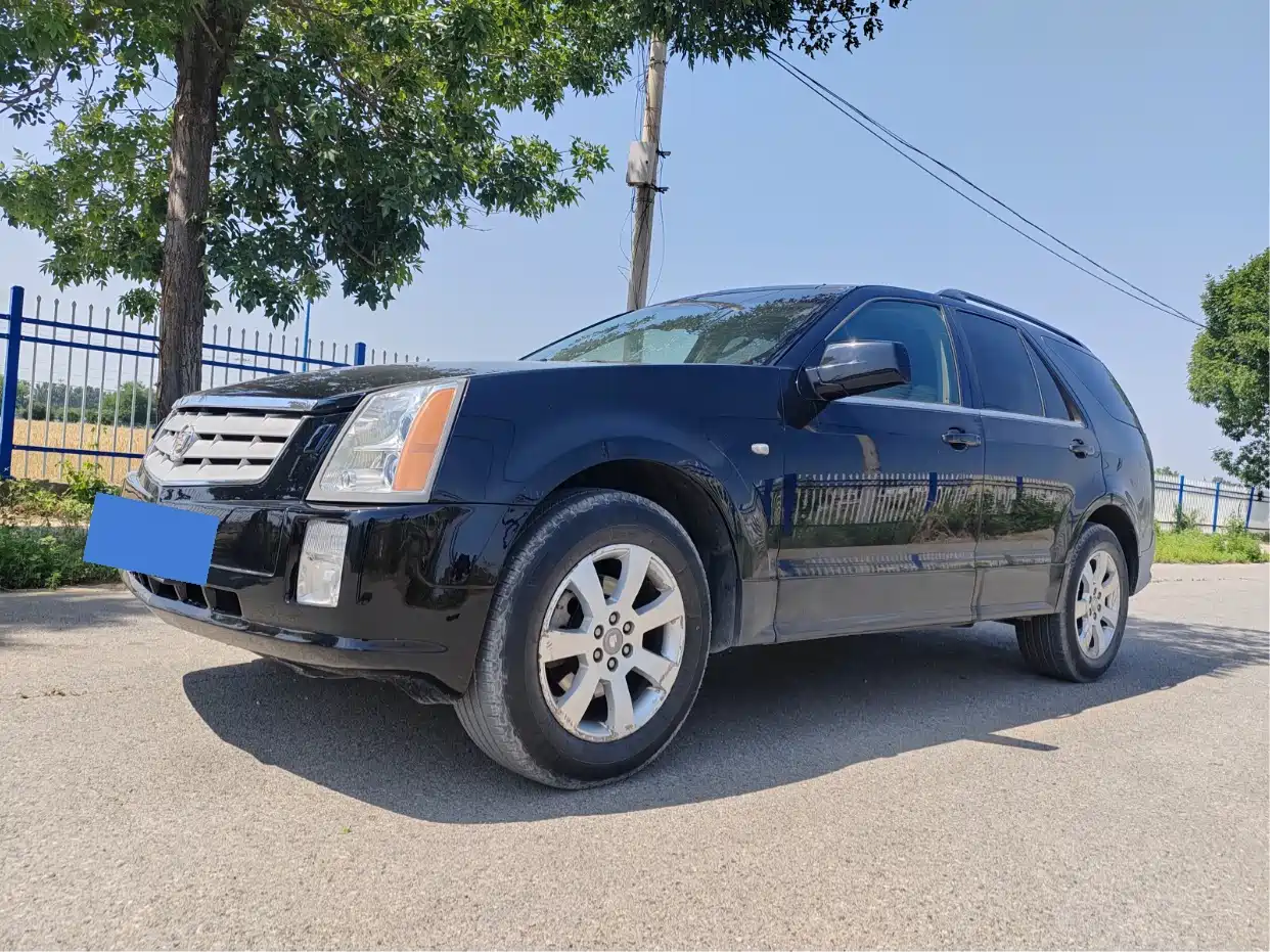 Cadillac SRX 2006 Model 4.6 AWD Ultra Luxury