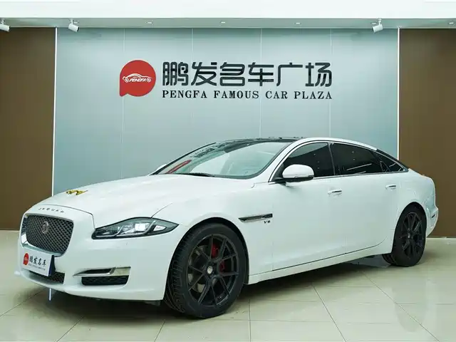 JAGUAR XJ