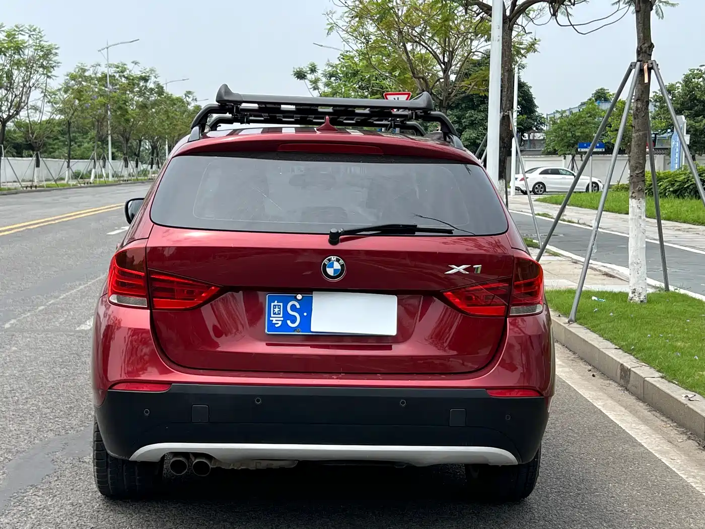 BMW X1 (Import) 2010 xDrive25i фото 6