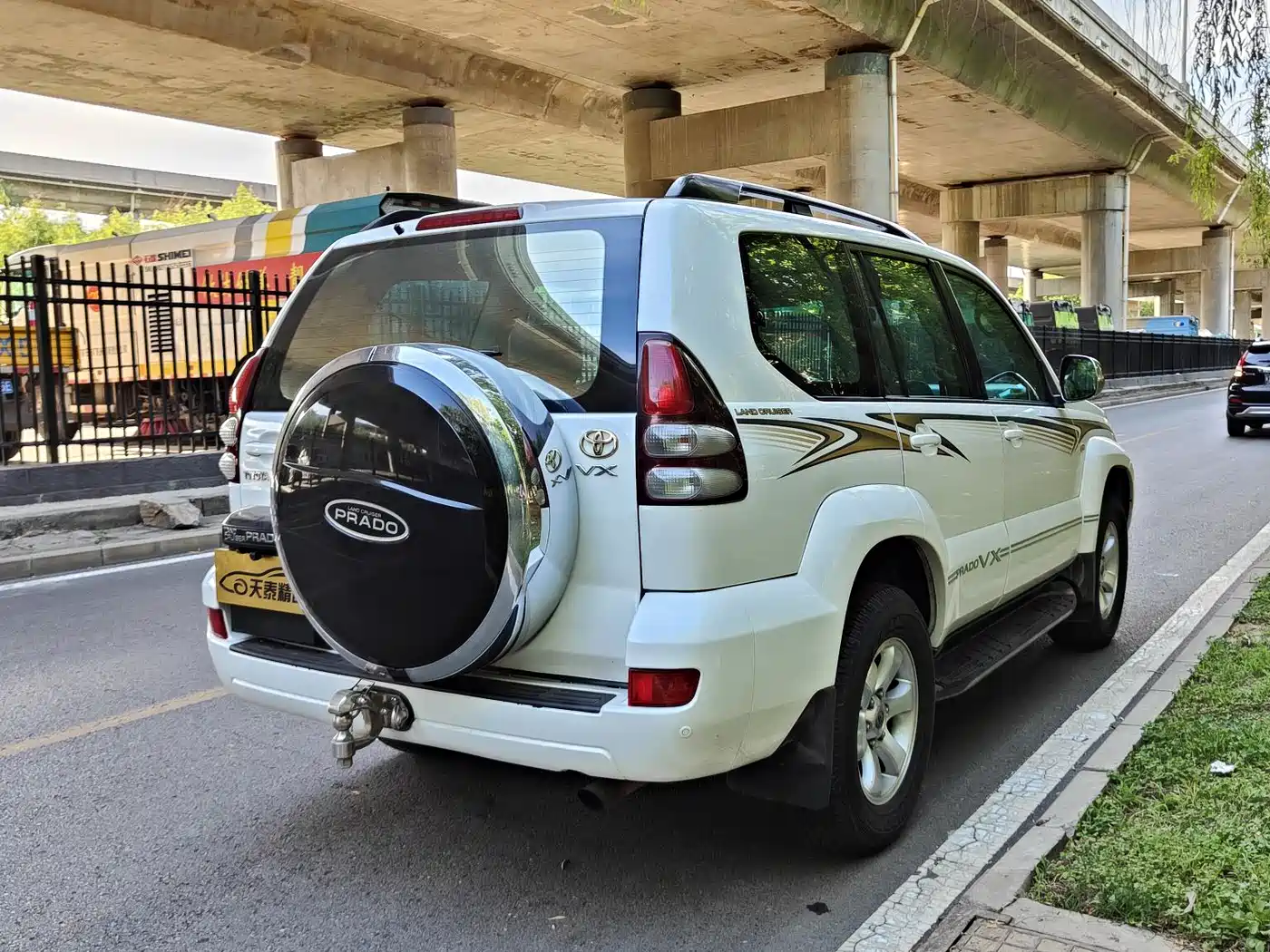 Toyota Prado 2006 4.0L Auto VX фото 10