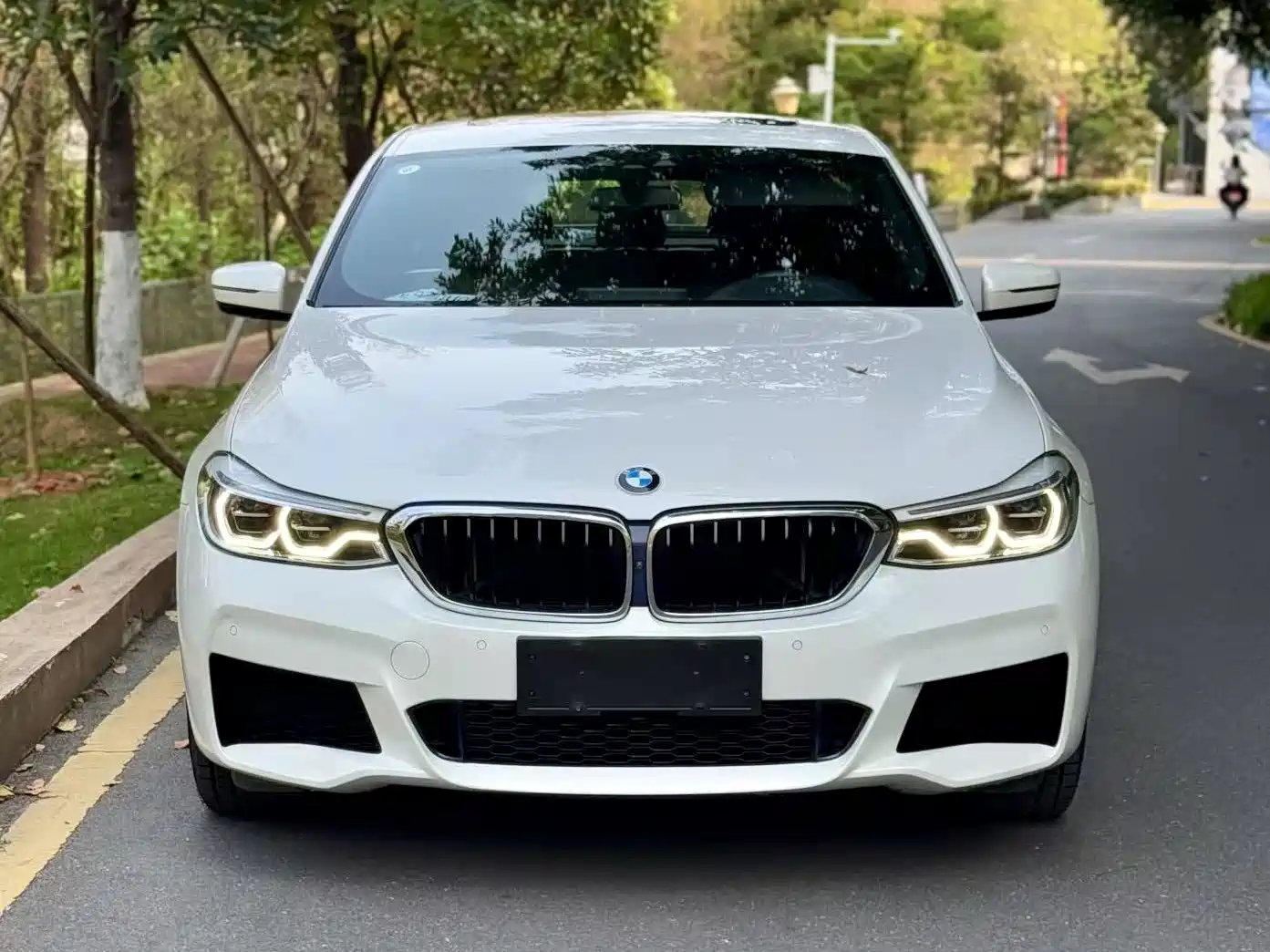 BMW 6 Series GT 2018 640i xDrive M Sport Package фото 2