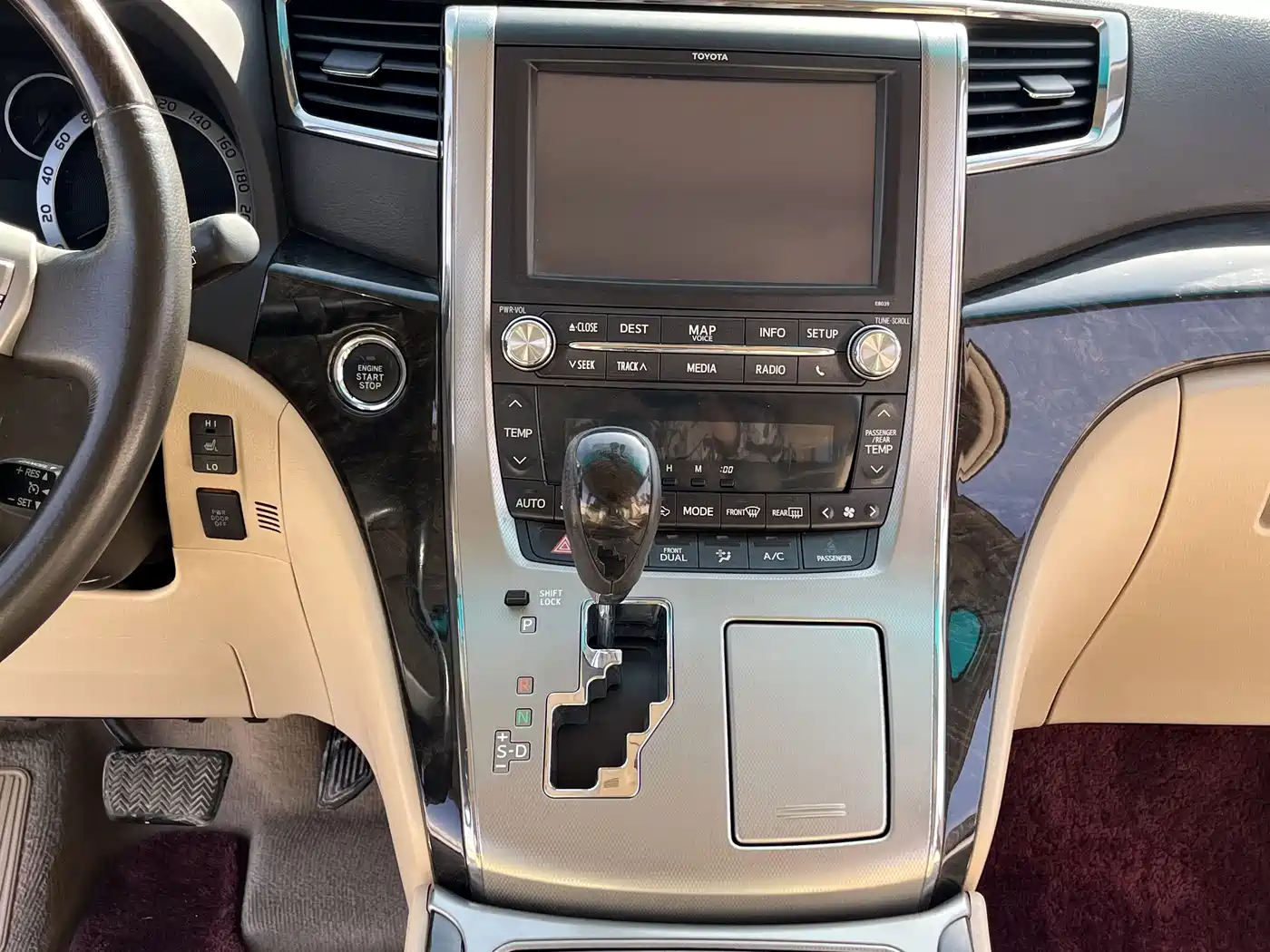 Toyota Alphard 2012 3.5L Premium Edition фото 8