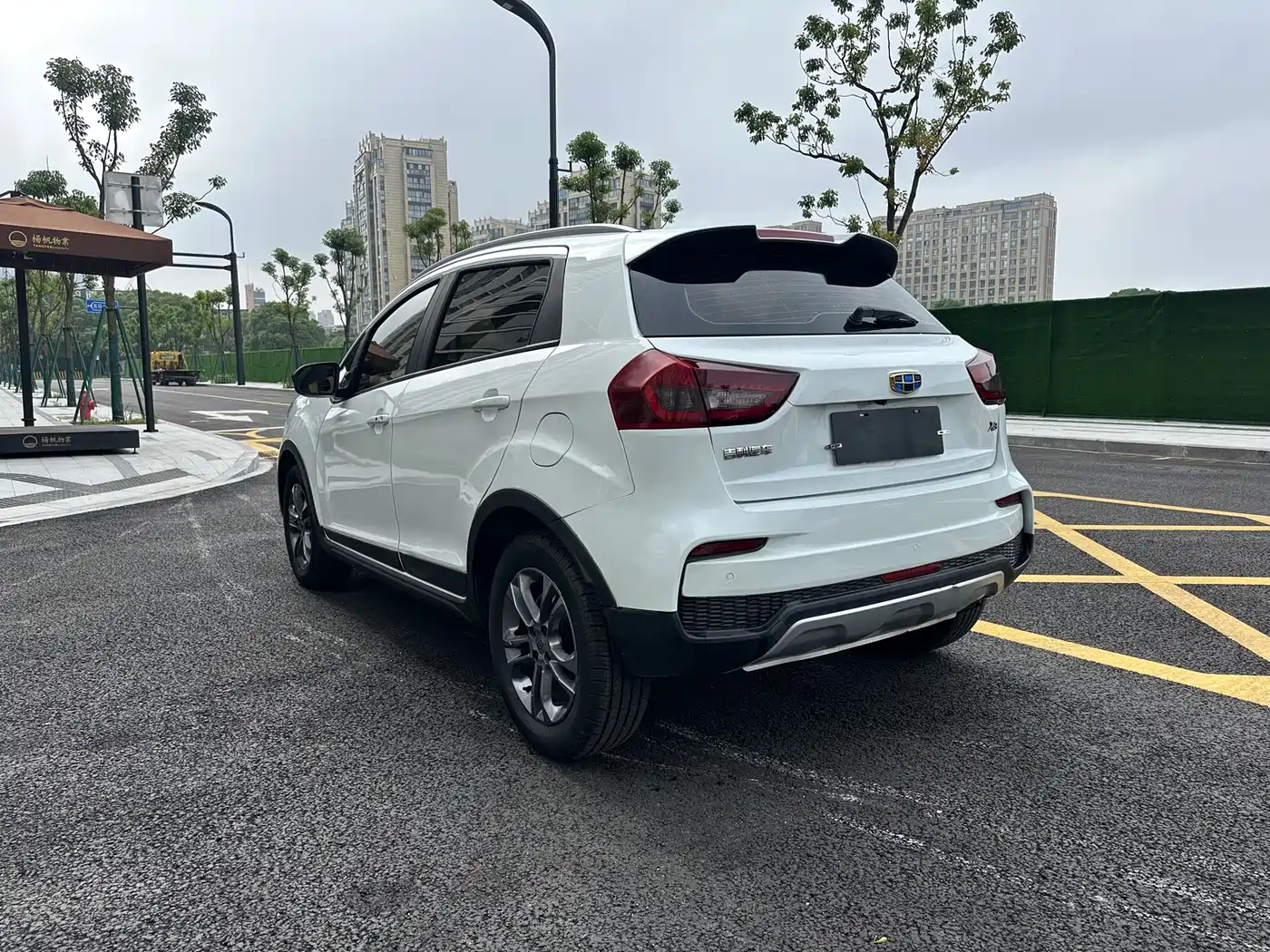 GEELY AUTOMOBILE VISION X3