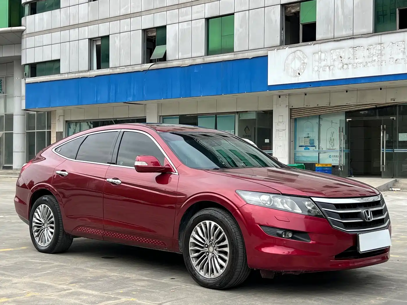 Фото 4 - Honda Crosstour
