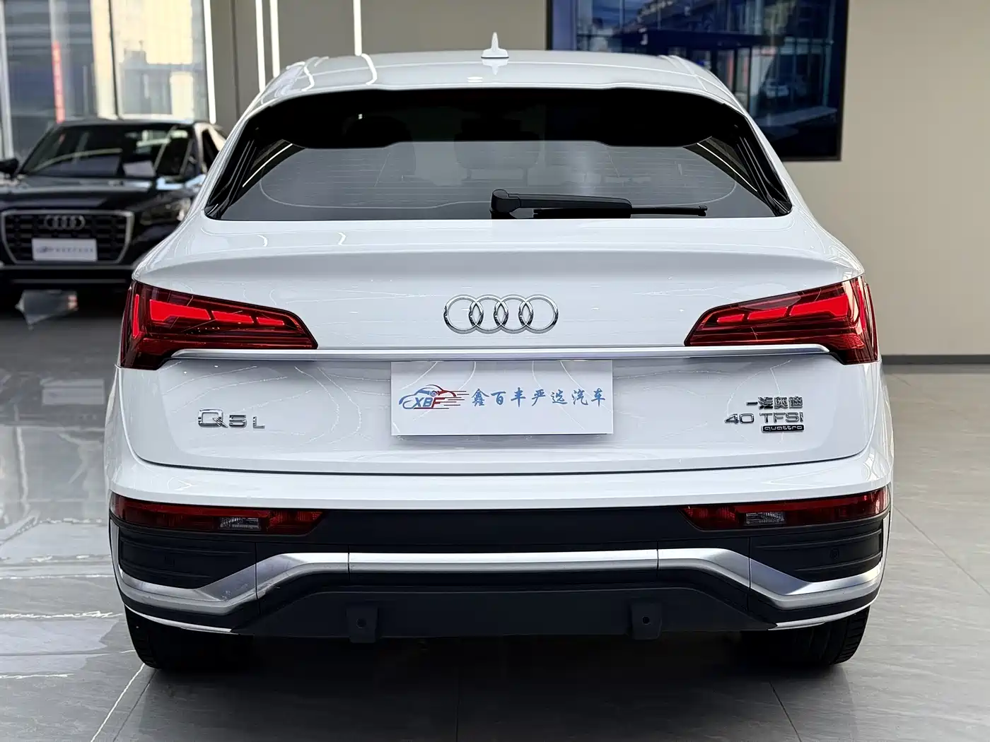 Audi Q5L Sportback 2022 40 TFSI Fashion Style фото 9