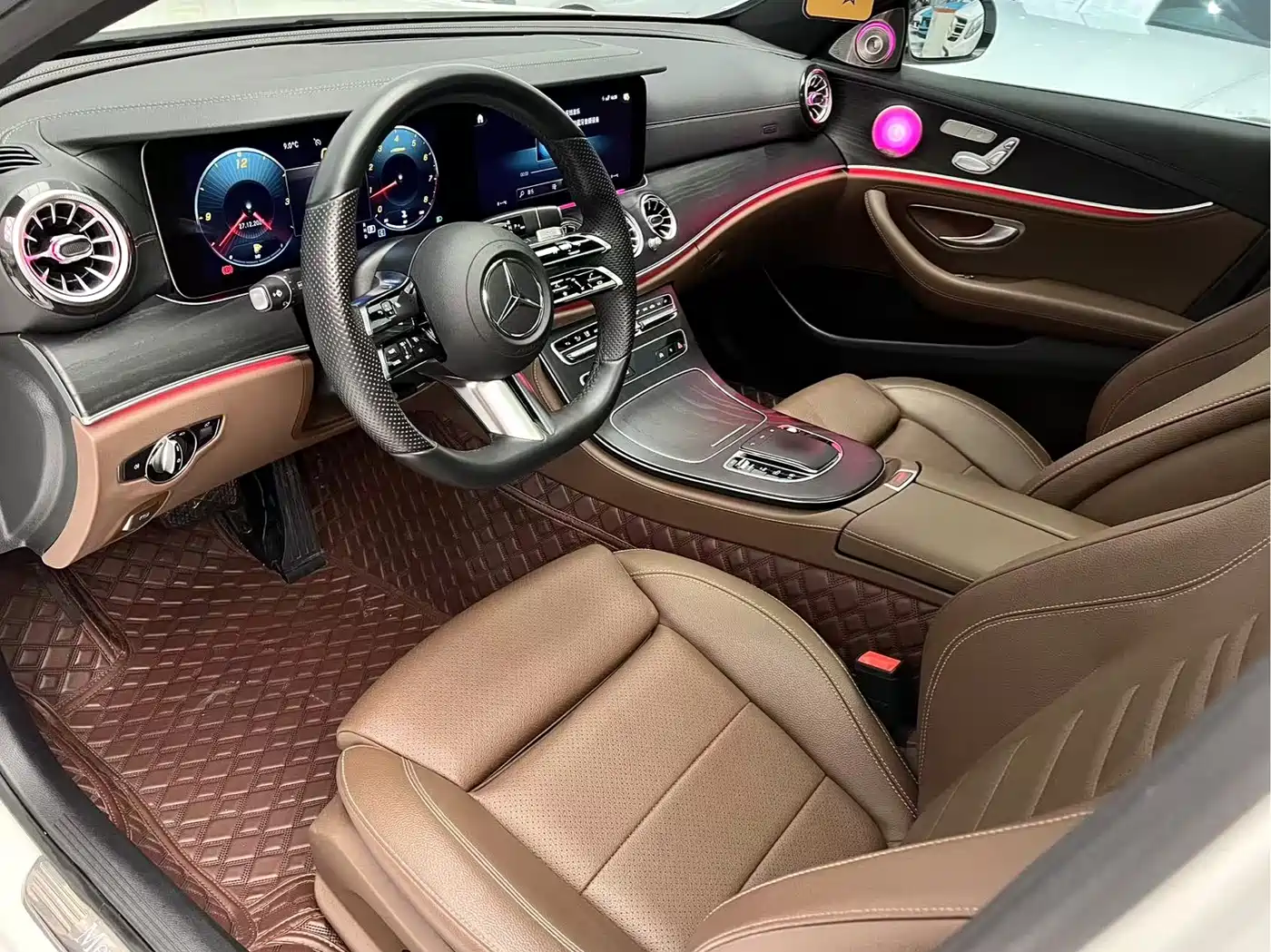 Mercedes-Benz E-Class 2022 E 300 L Sport Fashion фото 5