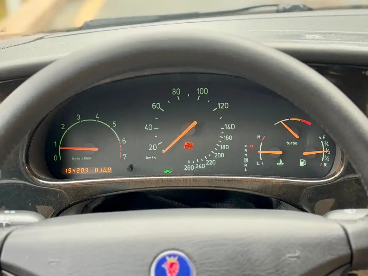 Saab 9-5 2006 Model Vector 2.3T фото 15