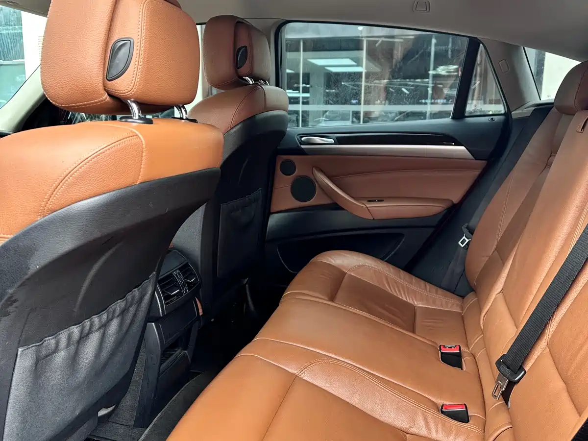 BMW X6 2014 xDrive35i Sport фото 6