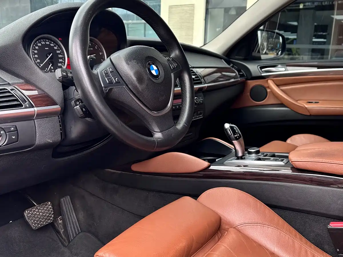 BMW X6 2014 xDrive35i Sport фото 4