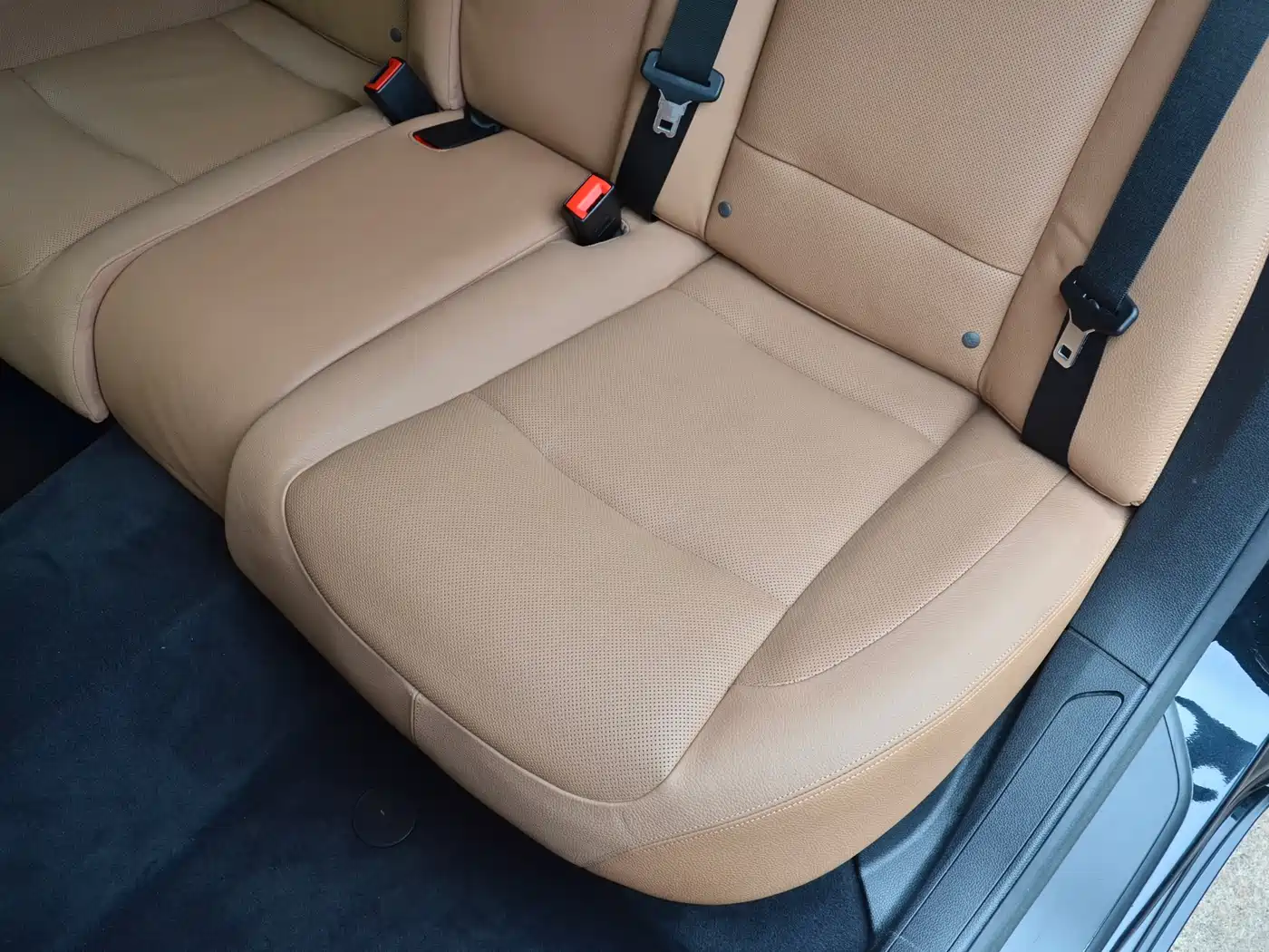 BMW 7 Series 2013 Model 730Li Luxury фото 16