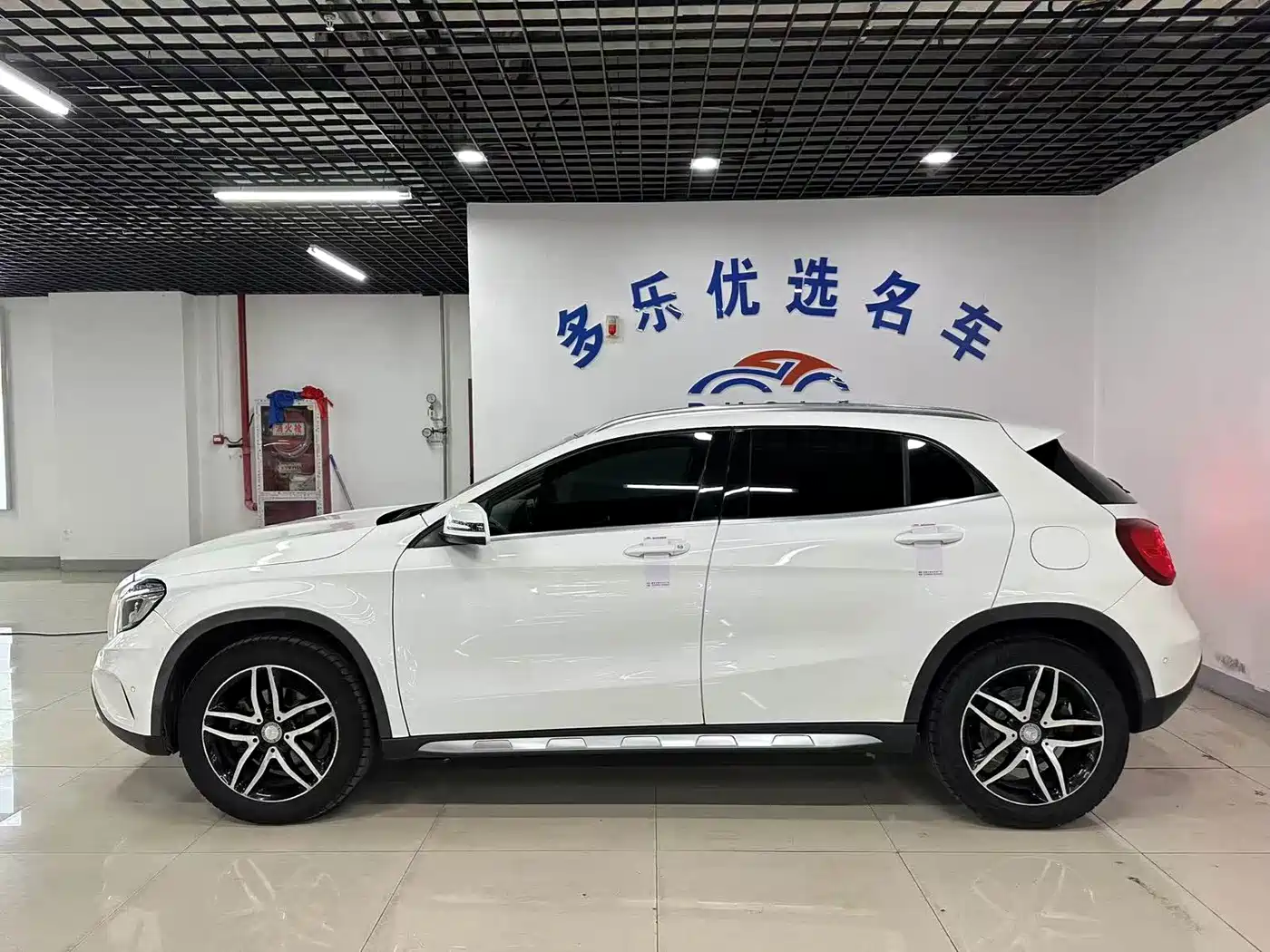Mercedes-Benz GLA 2015 GLA 200 Fashion фото 7