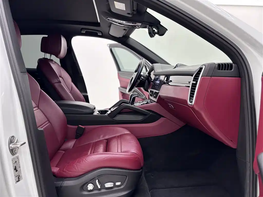 Porsche Cayenne 2018 Cayenne 3.0T фото 25