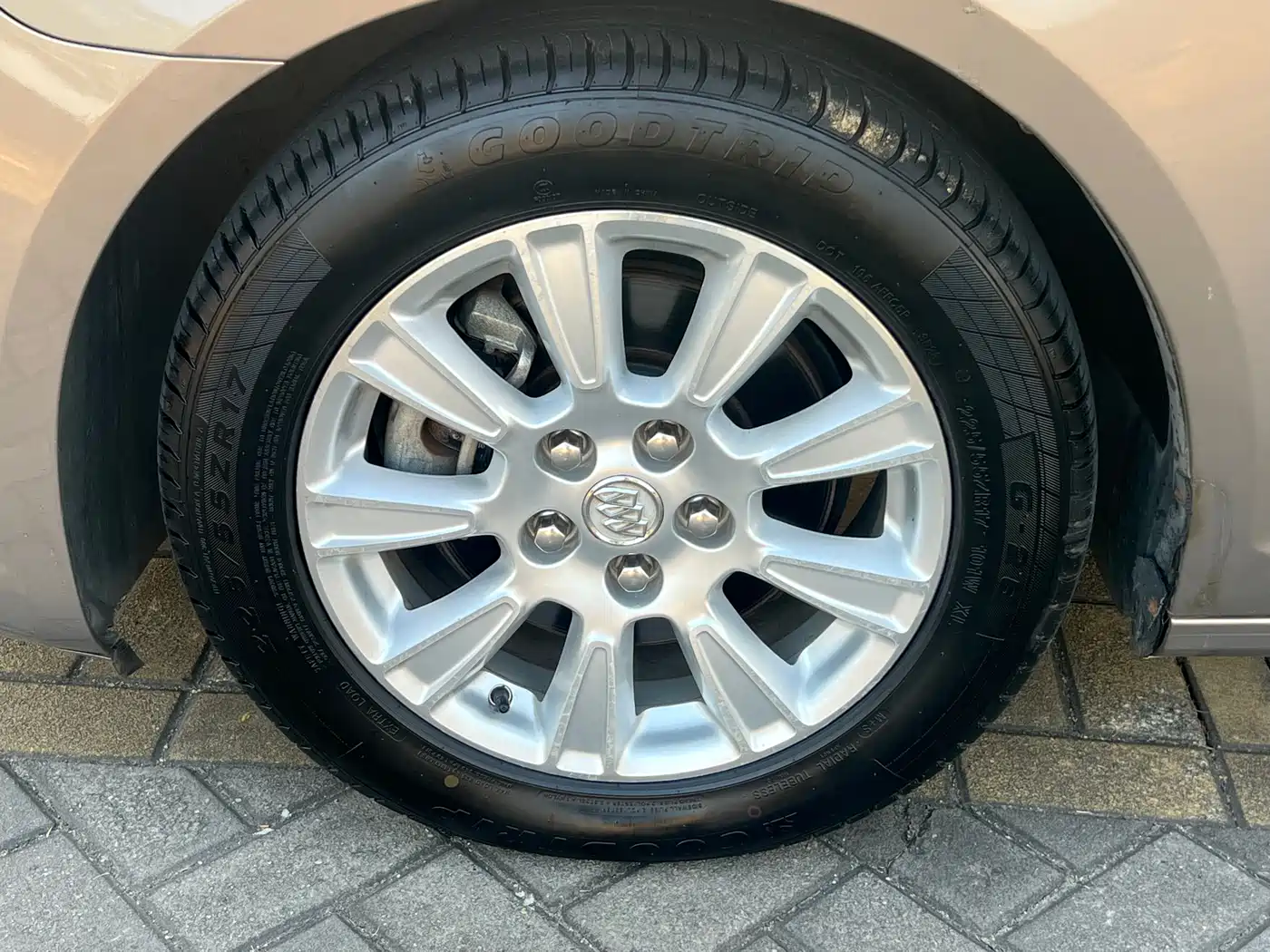 Buick LaCrosse 2012 Model 2.4L SIDI Comfort фото 20