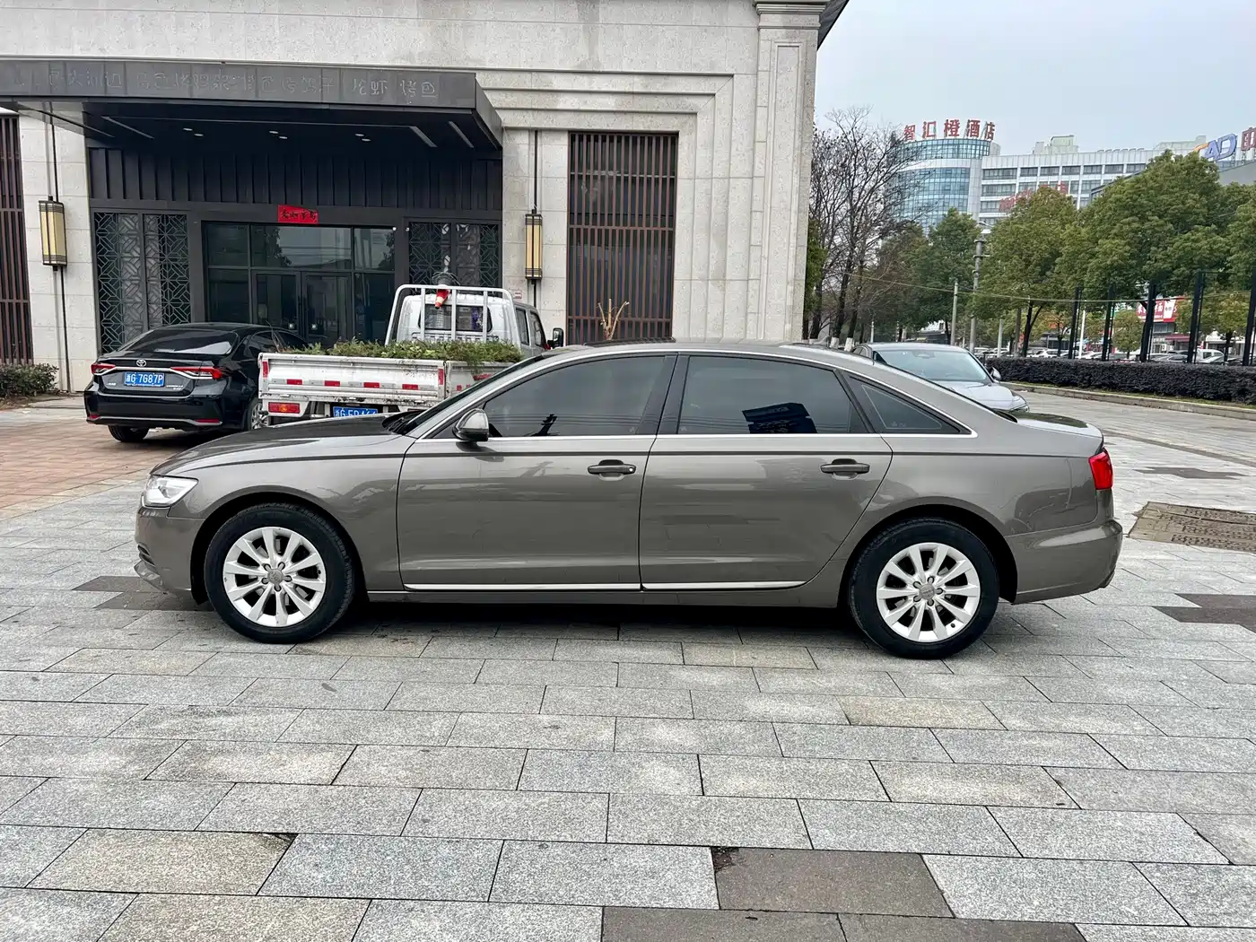 Audi A6L 2014 TFSI Standard фото 16