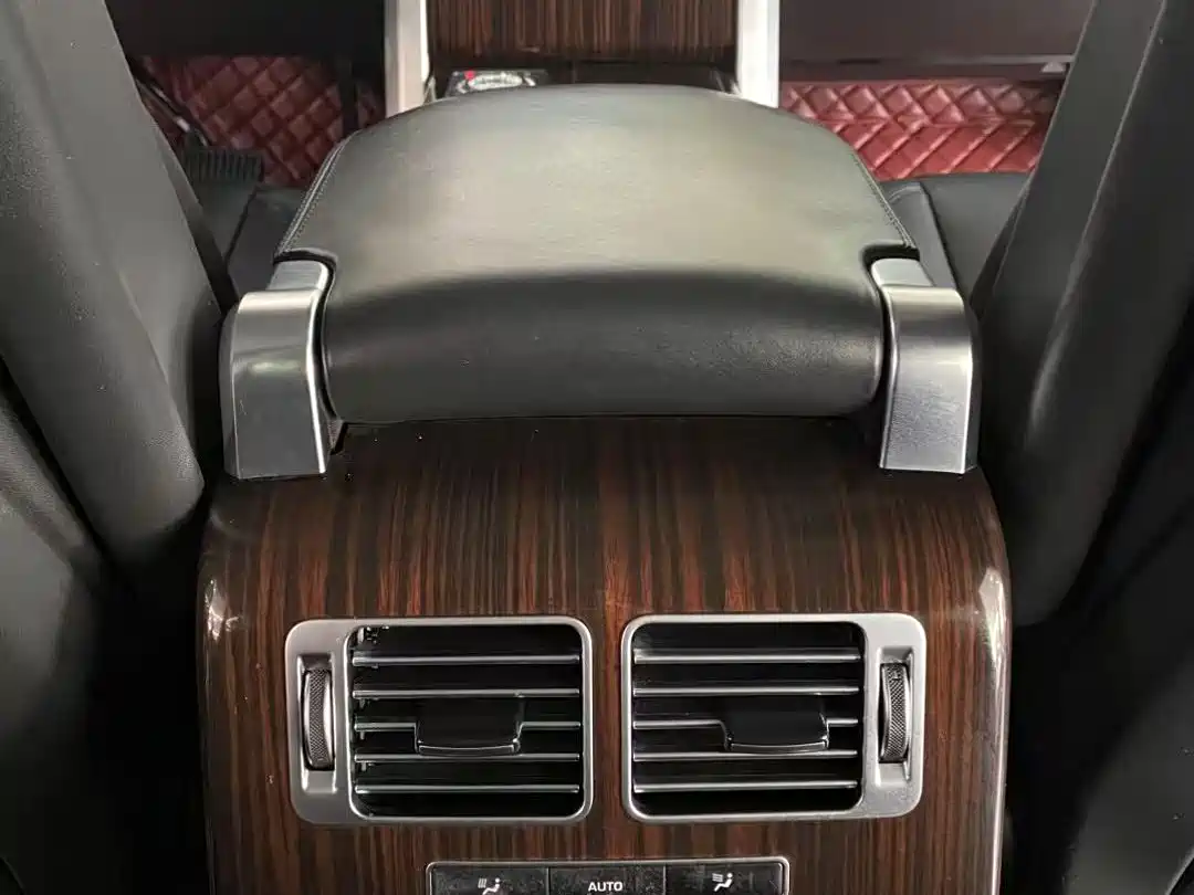 Land Rover Range Rover 2013 3.0 TDV6 Vogue фото 8