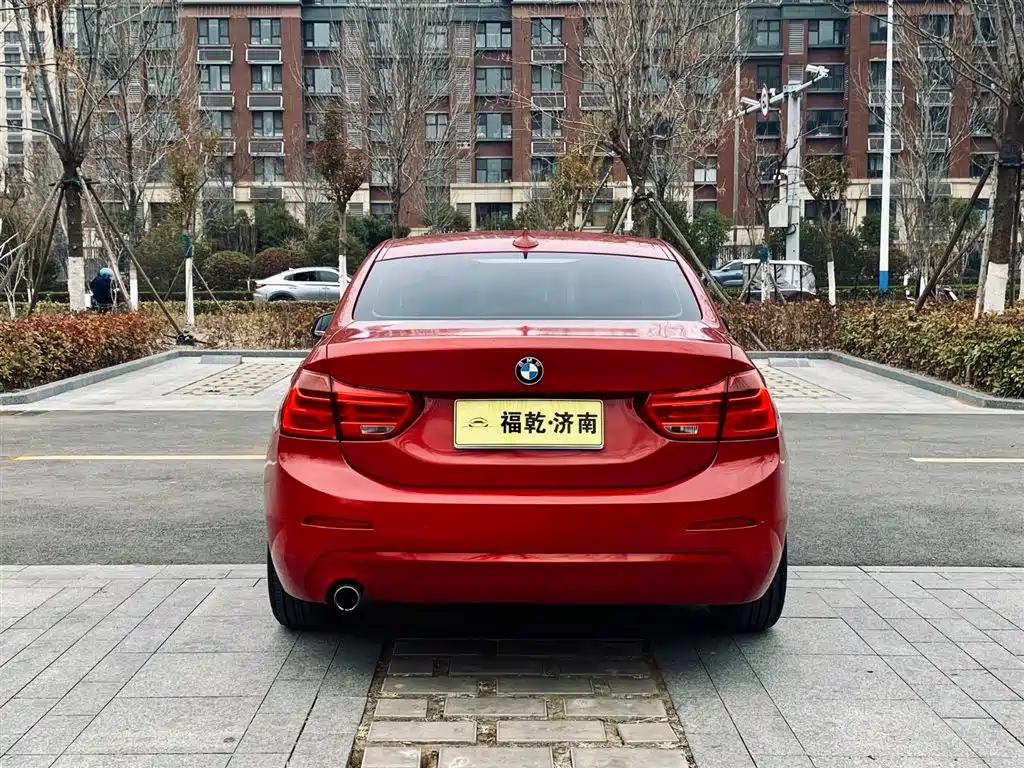 BMW 1 Series 2018 118i Fashion Edition фото 7