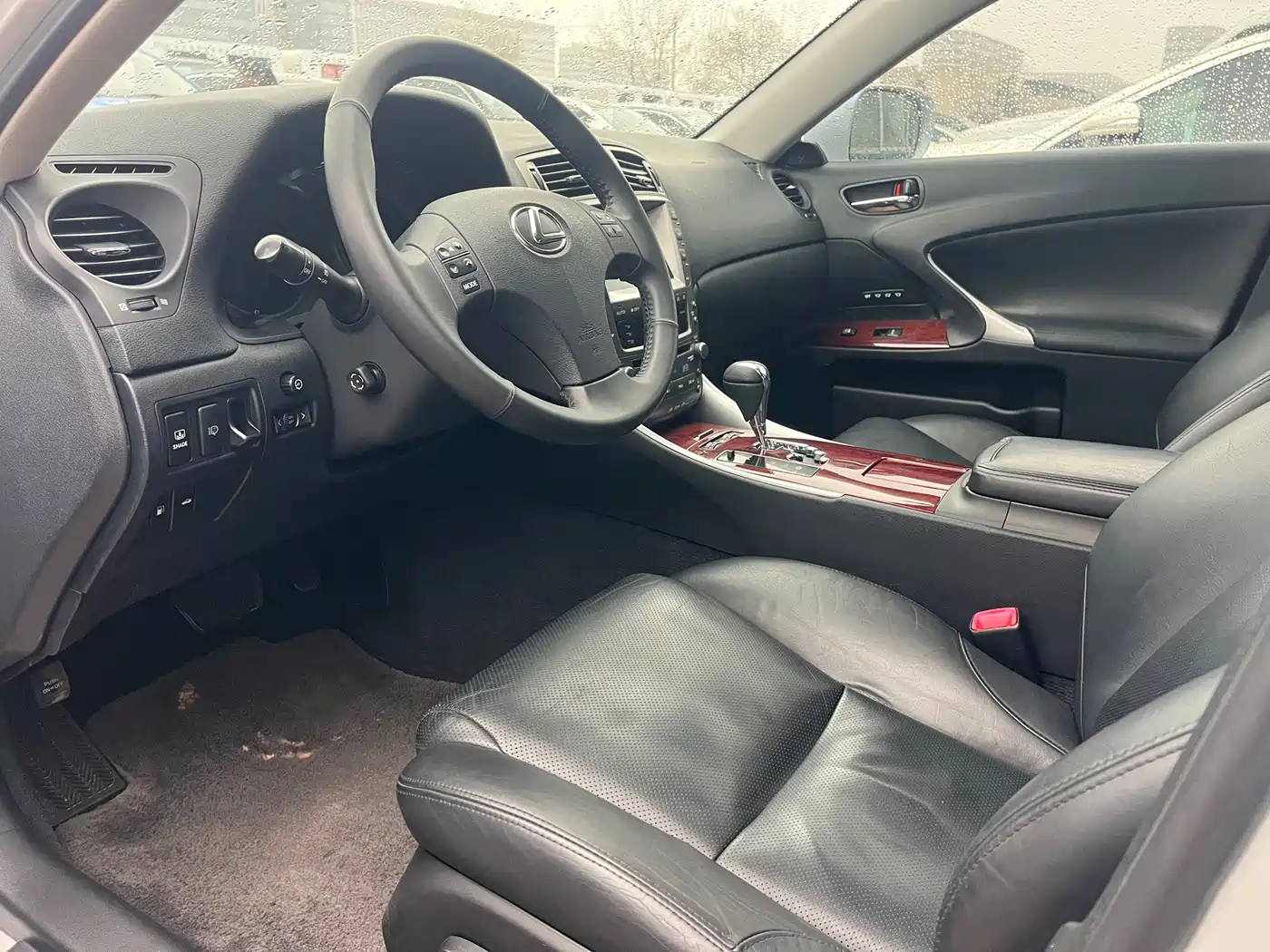 Lexus IS 2008 300 Luxury фото 4