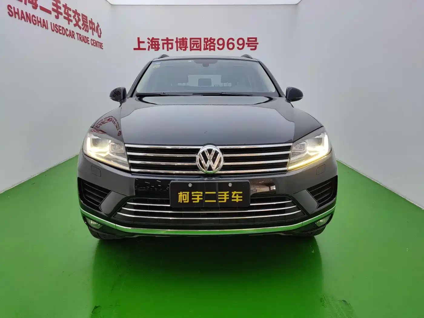 Volkswagen Touareg 2017 3.0TSI Explorer Edition фото 2