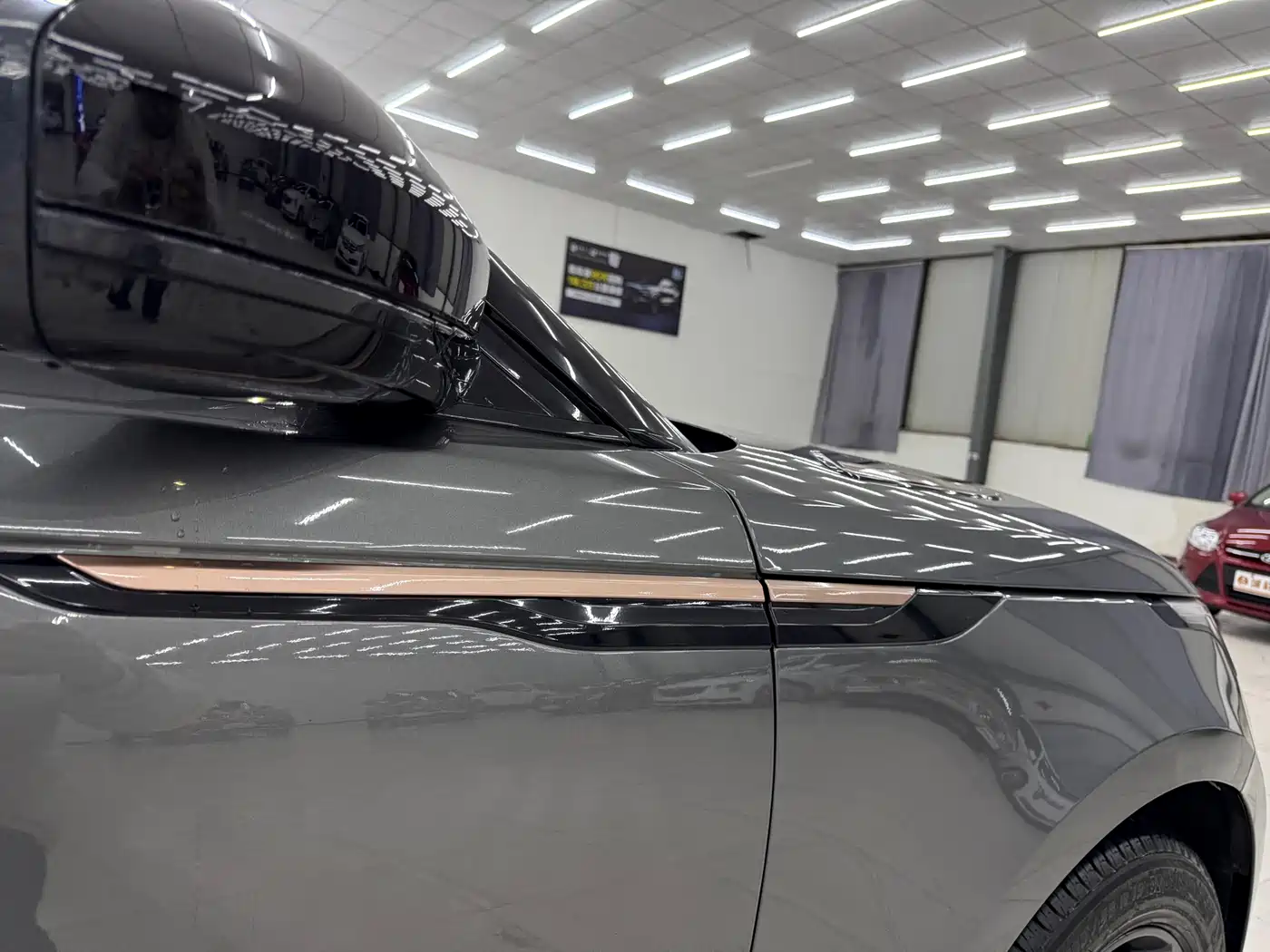 Land Rover Range Rover Velar 2018 P300 R-DYNAMIC S фото 10
