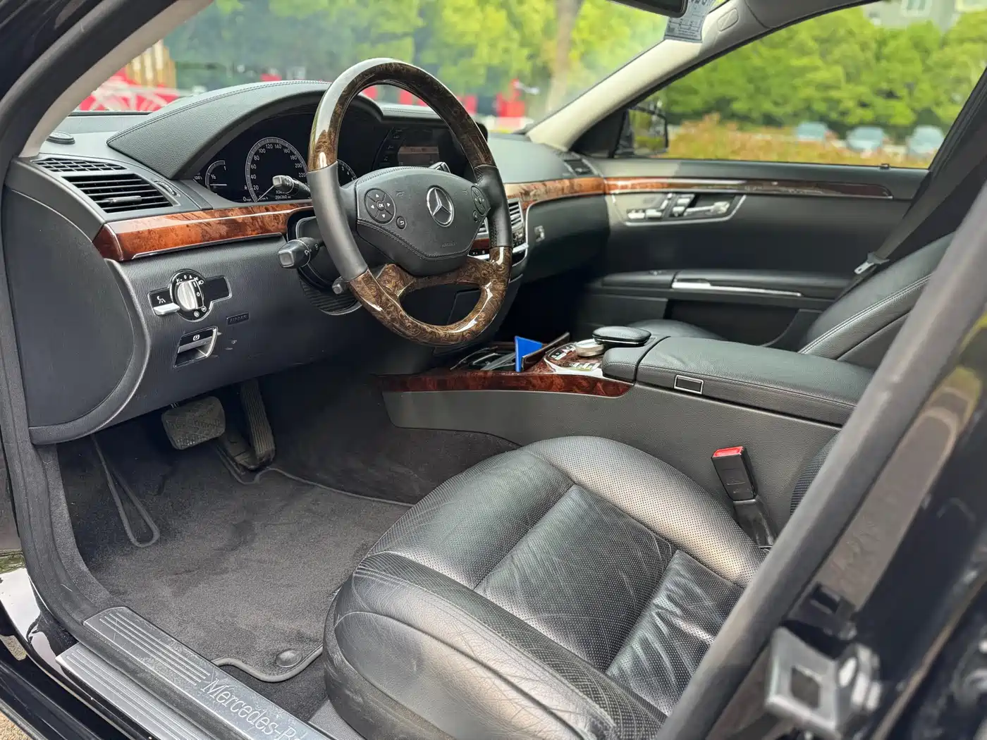Mercedes-Benz S-Class 2010 S 350 L Luxury фото 4