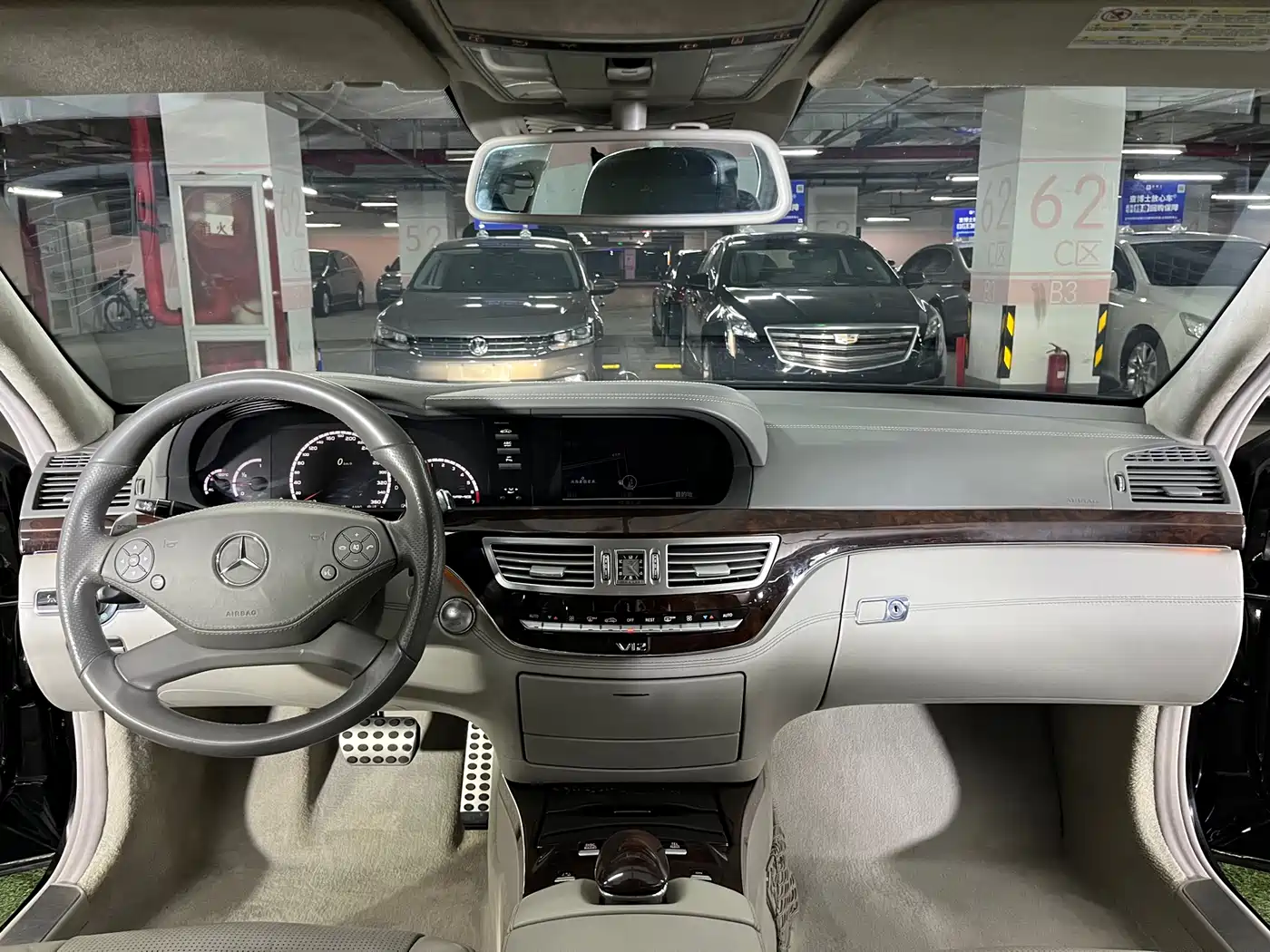 Mercedes-Benz S-Class AMG 2010 AMG S 65 фото 15