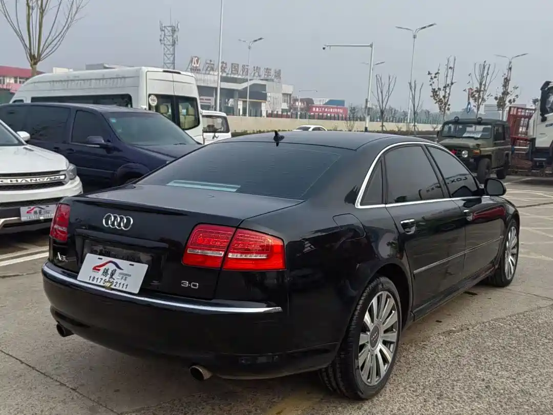 Audi A8 2009 Audi A8L 2.8 FSI Standard фото 9