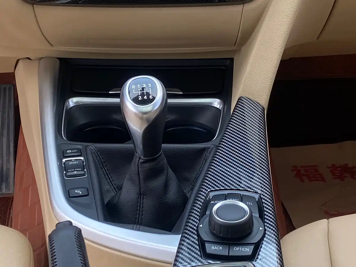 BMW 3 Series 2015 316Li Manual фото 23