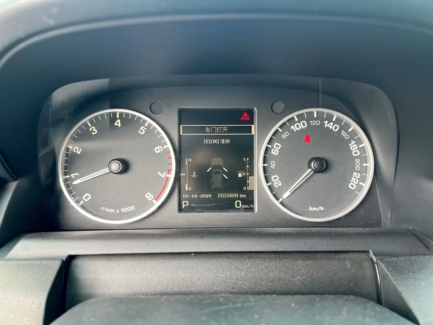 Land Rover Discovery 2015 3.0 SC V6 HSE фото 13