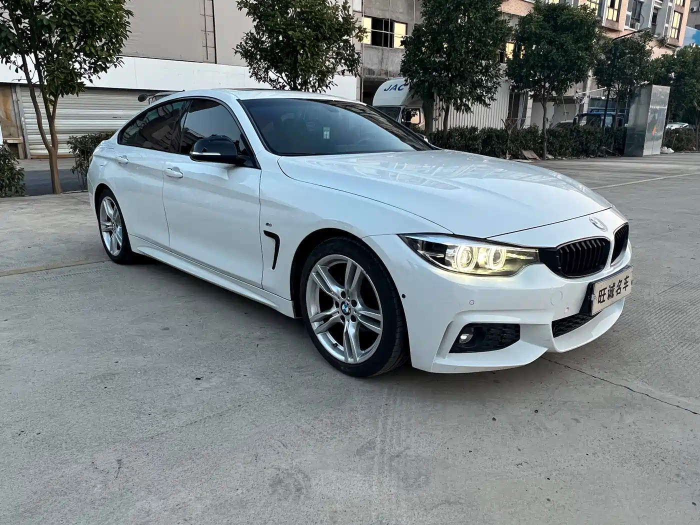 BMW 4 Series 2019 425i Gran Coupe M Sport Shadow Edition фото 3