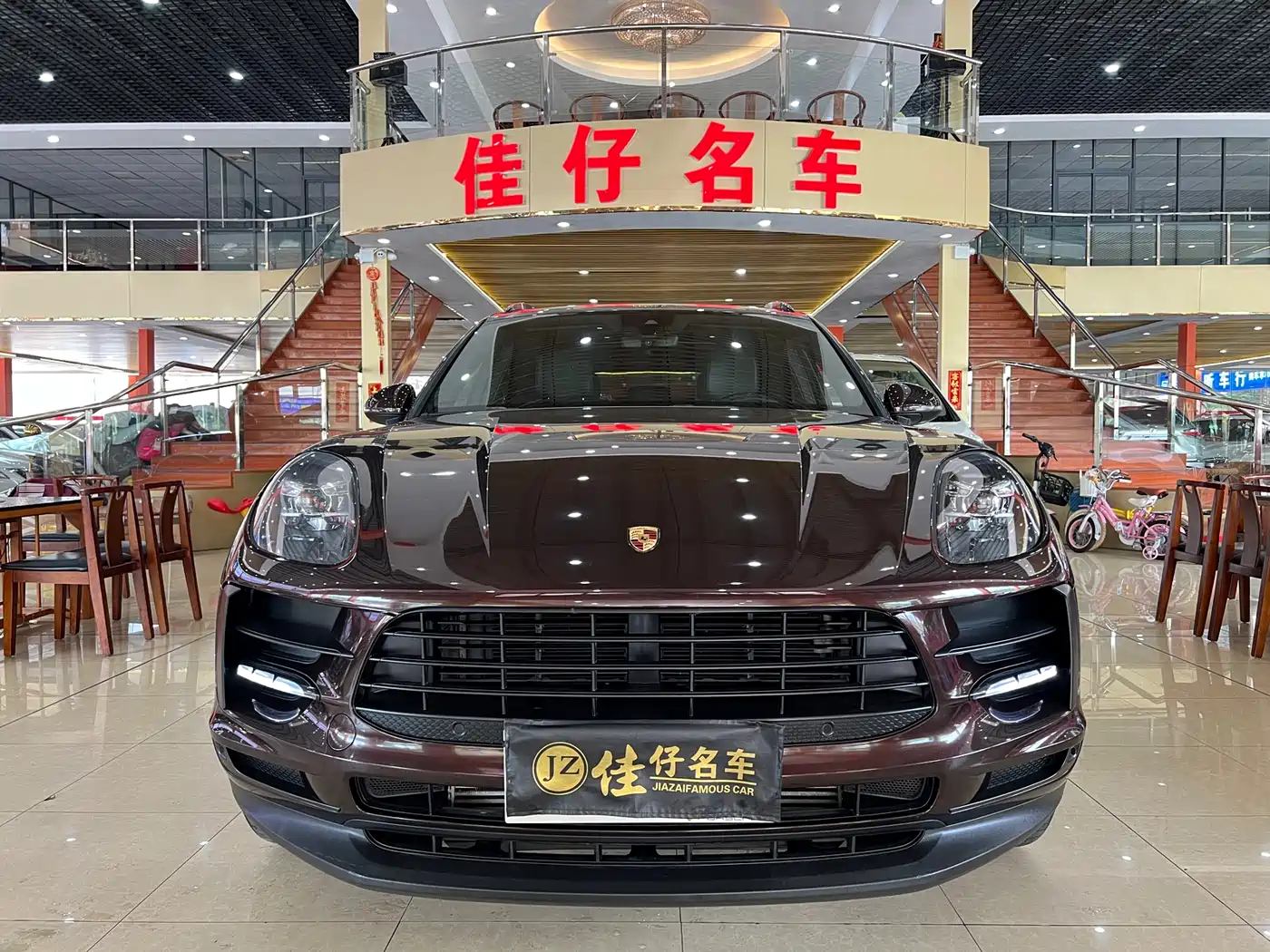Porsche Macan 2018 Macan 2.0T фото 2