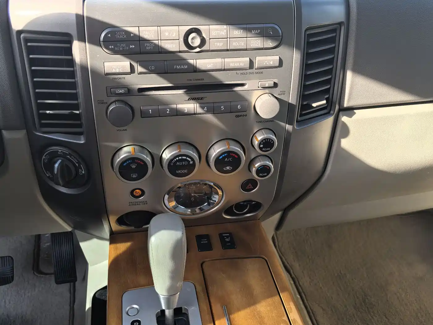 Infiniti QX 2005 2004 Model QX56