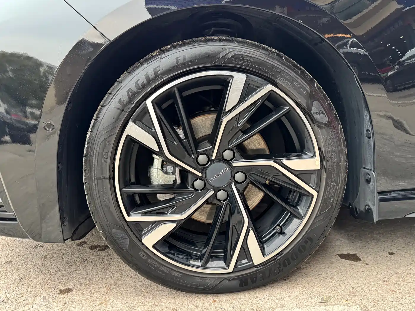 Lynk & Co 03 2023 2.0TD DCT Power Halo фото 5