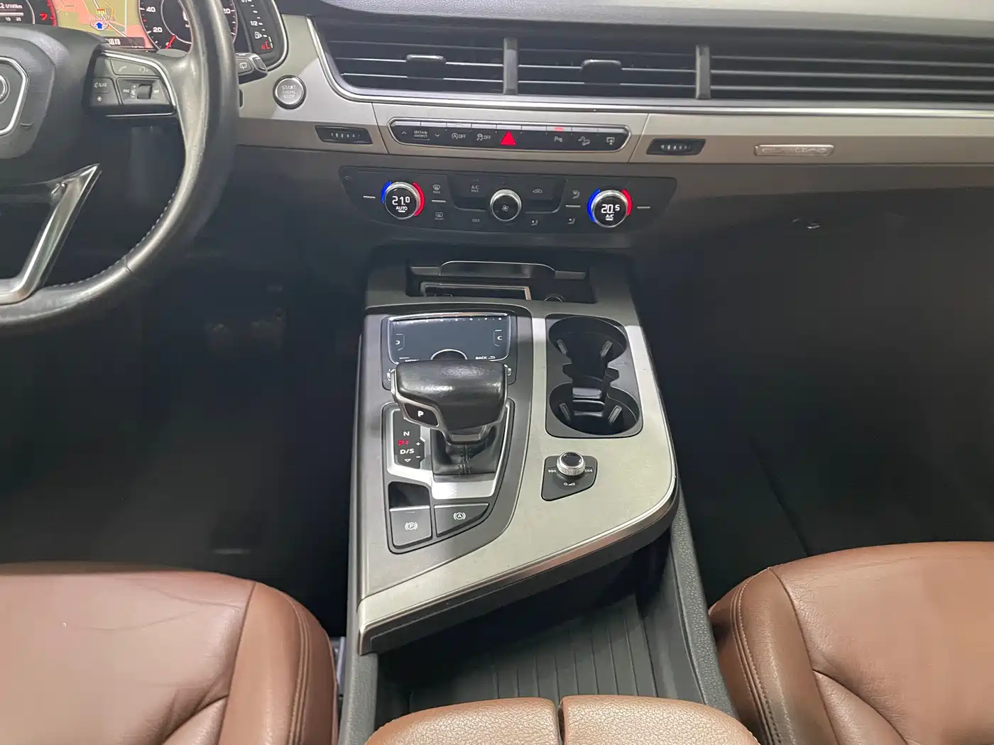 Audi Q7 2016 45 TFSI Technology фото 12