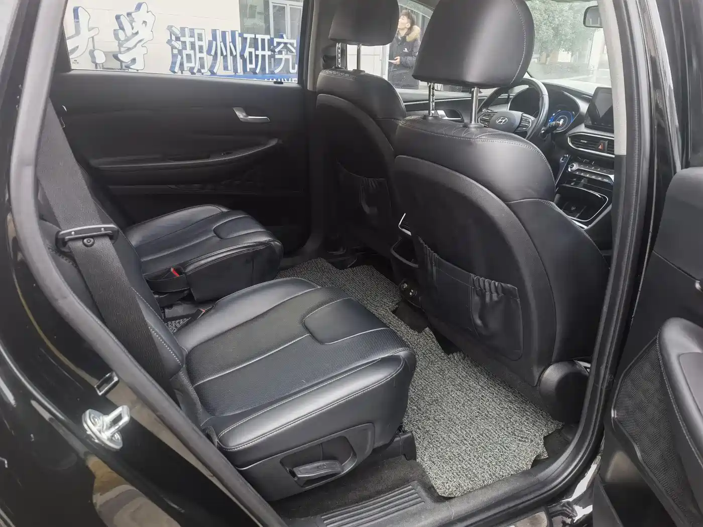 Hyundai Santa Fe 2020 380 TGDi Auto 2WD GLS Luxury фото 11