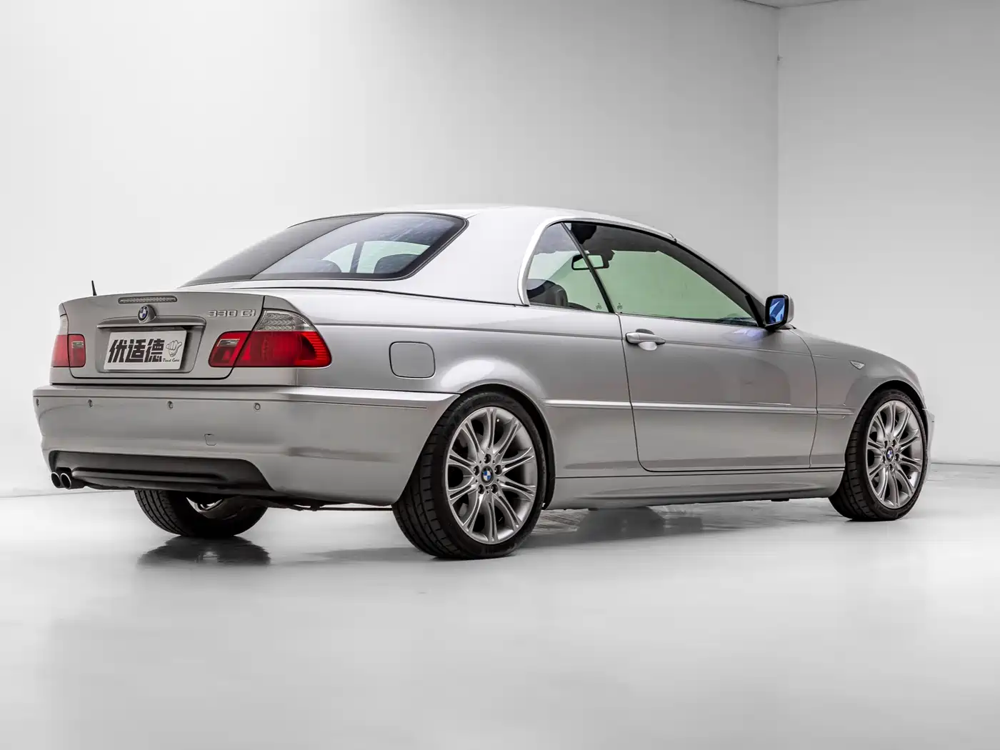 BMW 3 Series (Import) 2004 330Ci фото 6
