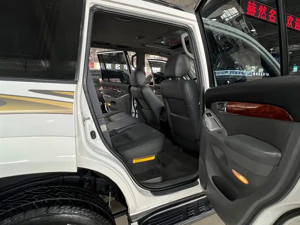 Toyota Prado 2005 Model 4.0L Automatic GX Luxury Edition фото 8