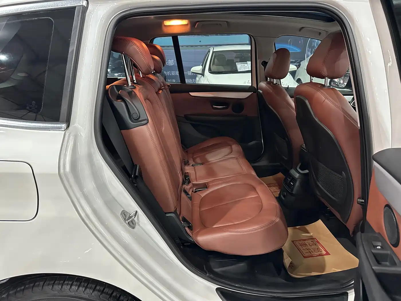 BMW 2 Series Gran Tourer 2015 218i Leading фото 6