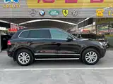 Фото 4 - Volkswagen Touareg