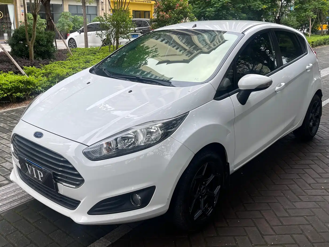Ford Fiesta 2015 2013 Hatchback 1.5L Automatic Fashion