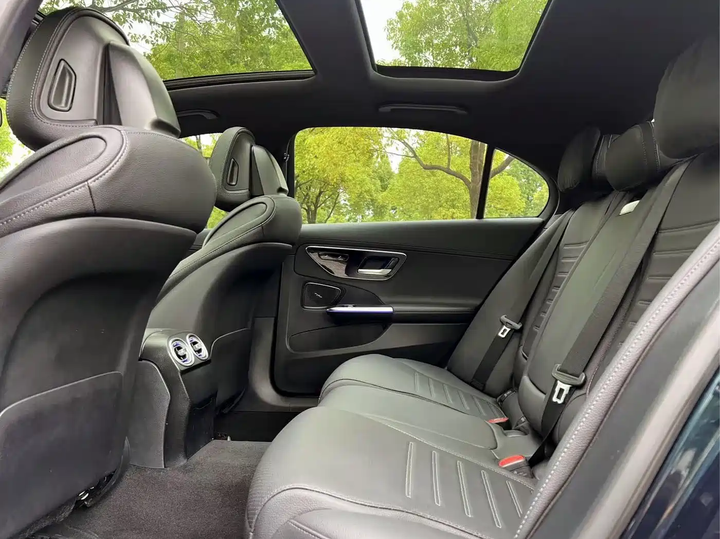 Mercedes-Benz C-Class 2023 C 260 L Sport фото 11