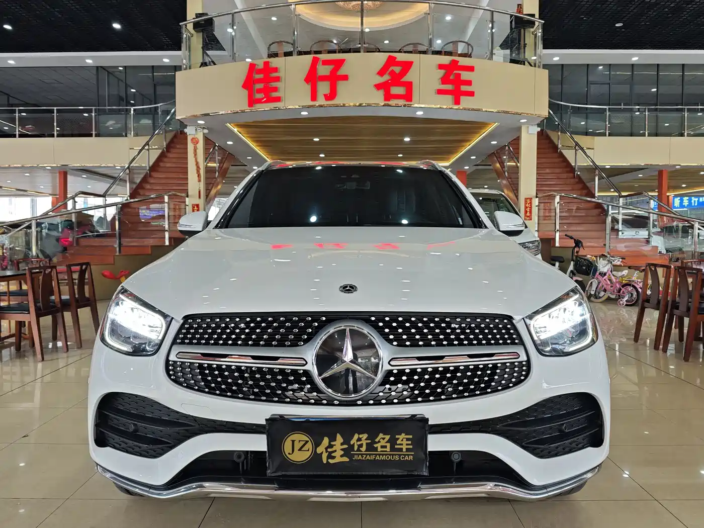 Mercedes-Benz GLC 2020 Facelift GLC 300 L 4MATIC Dynamic фото 2