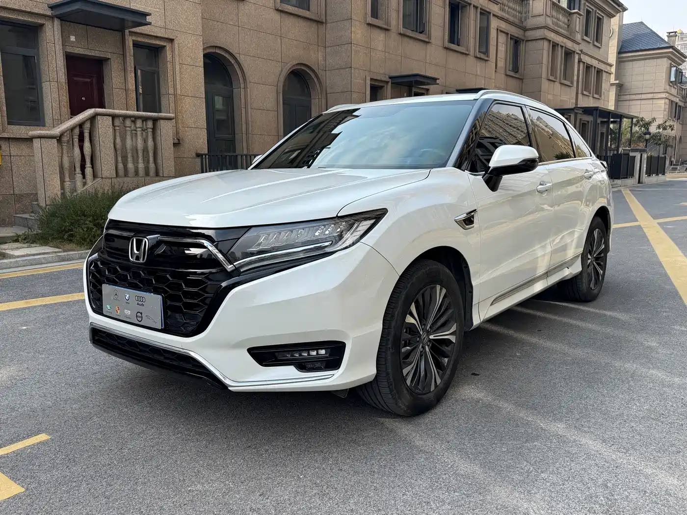 Honda UR-V 2023 2023 370TURBO AWD Premium Edition