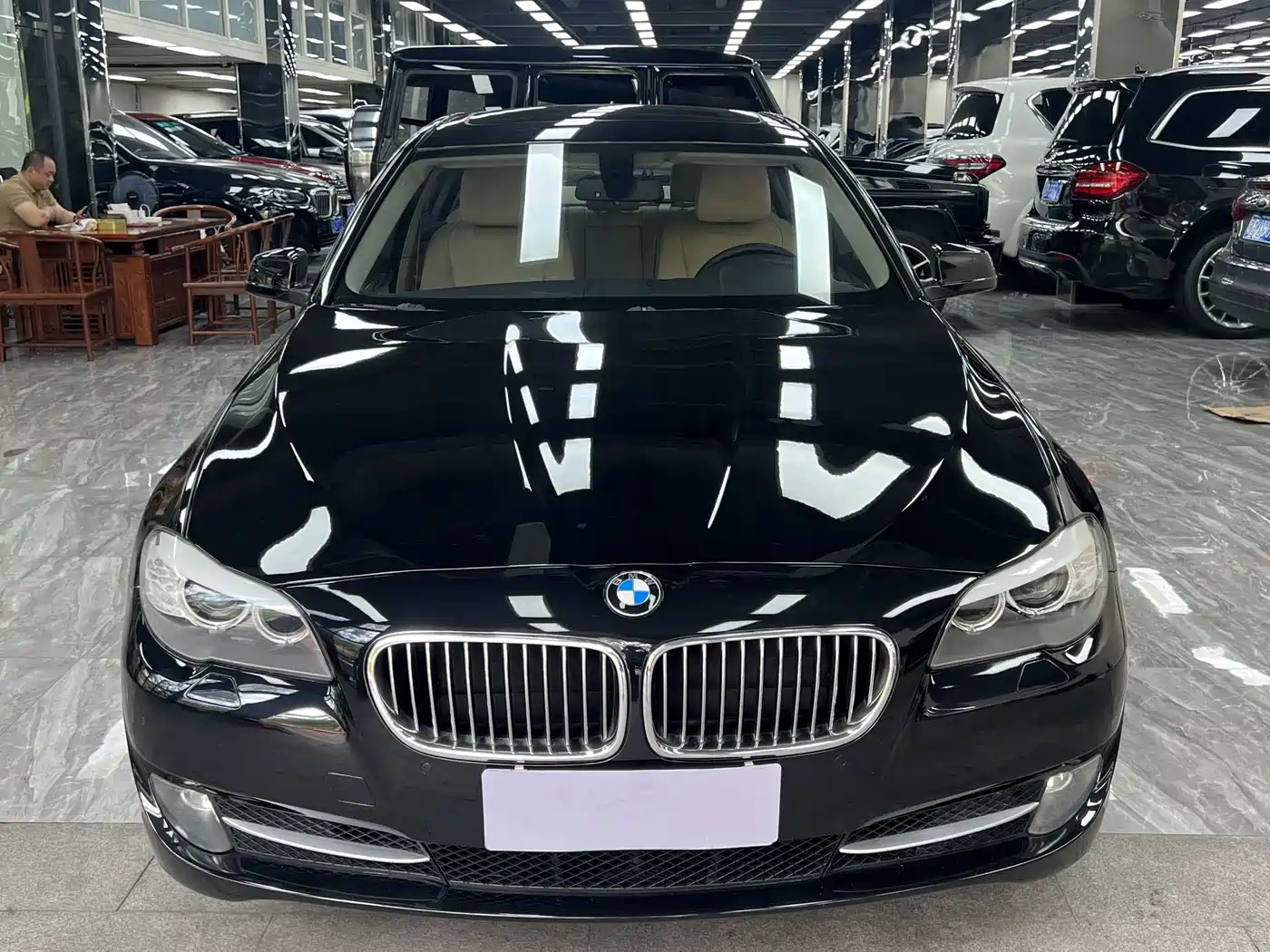 BMW 5 Series 2013 525Li Luxury фото 7
