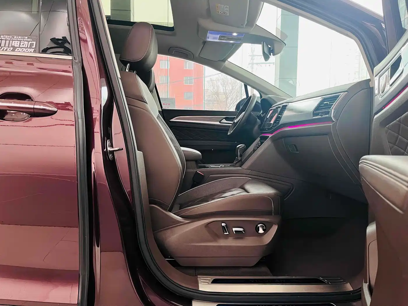 Volkswagen Viloran 2020 380TSI Premium фото 20