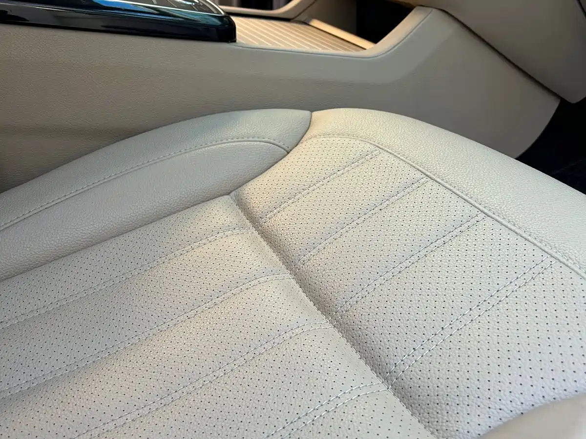 Mercedes-Benz GLS 2016 GLS 400 4MATIC Dynamic фото 15
