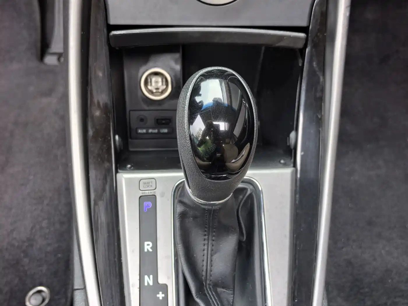 Hyundai Langdong 2013 1.6L Automatic Leading фото 13