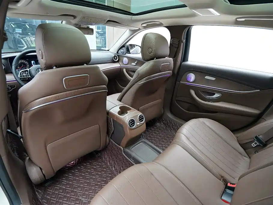 Mercedes-Benz E-Class 2016 E 200 L фото 14